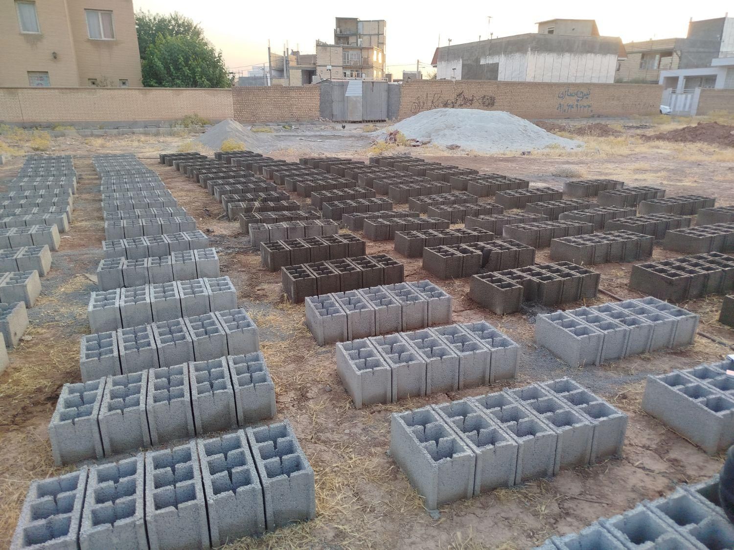 بلوک ته بسته سه سوراخه پر سیمان جفتی 40 هزارمقطوع|مصالح و تجهیزات ساختمان|کوهدشت, |دیوار