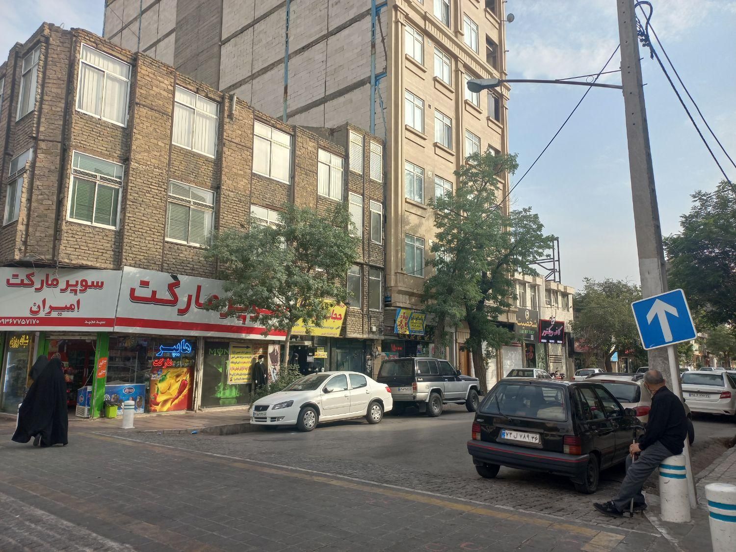 ۱۵۰متر مغازه تجاری  بهترین موقعیت بین ایثار ومفتح|فروش مغازه و غرفه|مشهد, ایثار|دیوار