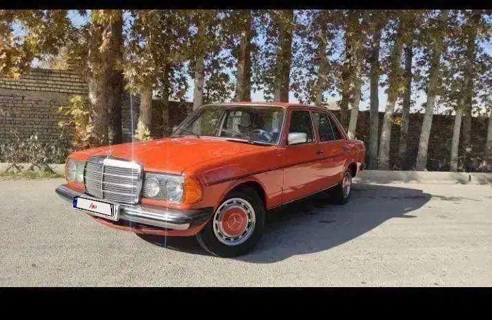 بنز Benz کلاسیک دانشجویی ۲۳۰|خودرو کلاسیک|اصفهان, بهارستان|دیوار