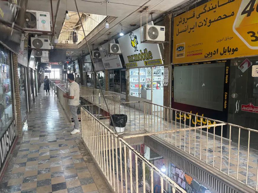 فروش مغازه ۱۸ متری سند تک برگ فروش فوری زیر قیمت|فروش مغازه و غرفه|آبیک, |دیوار