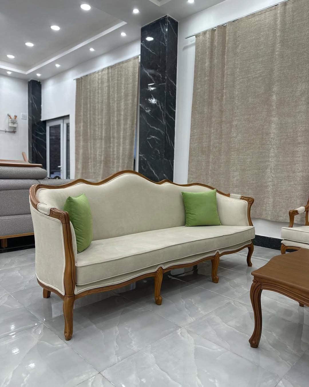 مبل فرانسوی،رو فقط از تولیدی انصاری بخر،راش ببر|مبلمان خانگی و میز عسلی|یاسوج, |دیوار