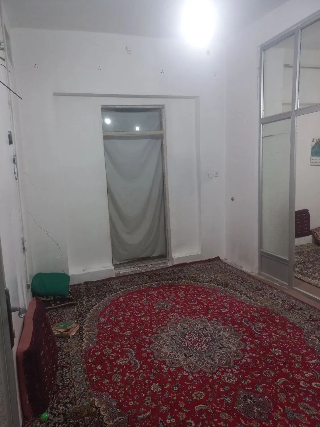اجاره مغازه ۱۴۰ متری در رهنان|اجارهٔ مغازه و غرفه|اصفهان, رهنان|دیوار