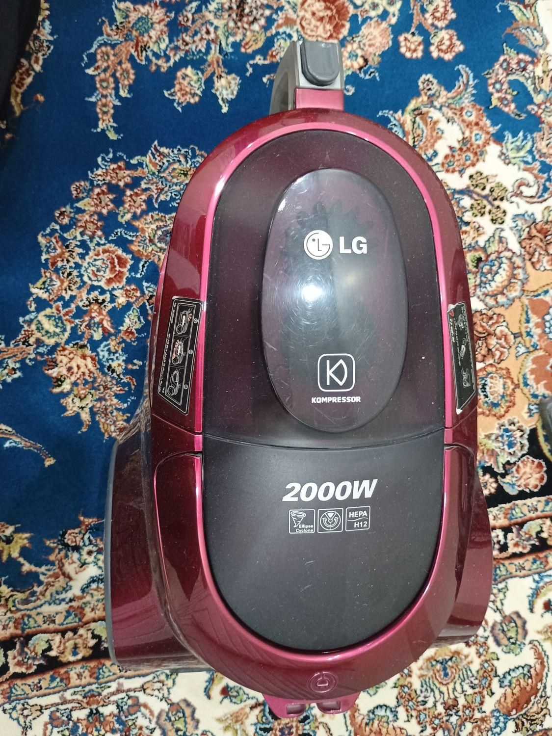 جاروبرقی ال جی ۲۰۰۰ وات|جاروبرقی، جارو شارژی، بخارشو|تهران, شادمان|دیوار