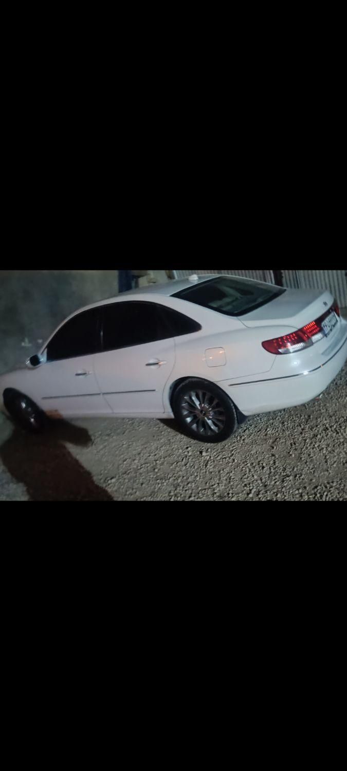 هیوندای آزرا گرنجور 3300cc، مدل ۲۰۰۹|خودرو سواری و وانت|شیراز, شهرک یاس طلاییه|دیوار
