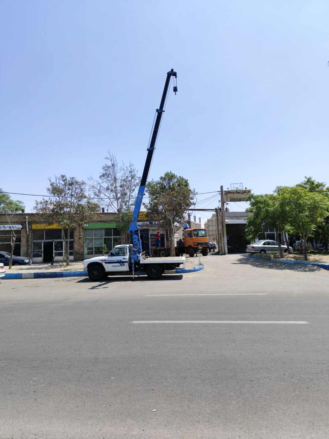 جرثقیل نیسان،خاور،سبد،بالابرثابت،جک پالت بالابر|خدمات حمل و نقل|تبریز, |دیوار