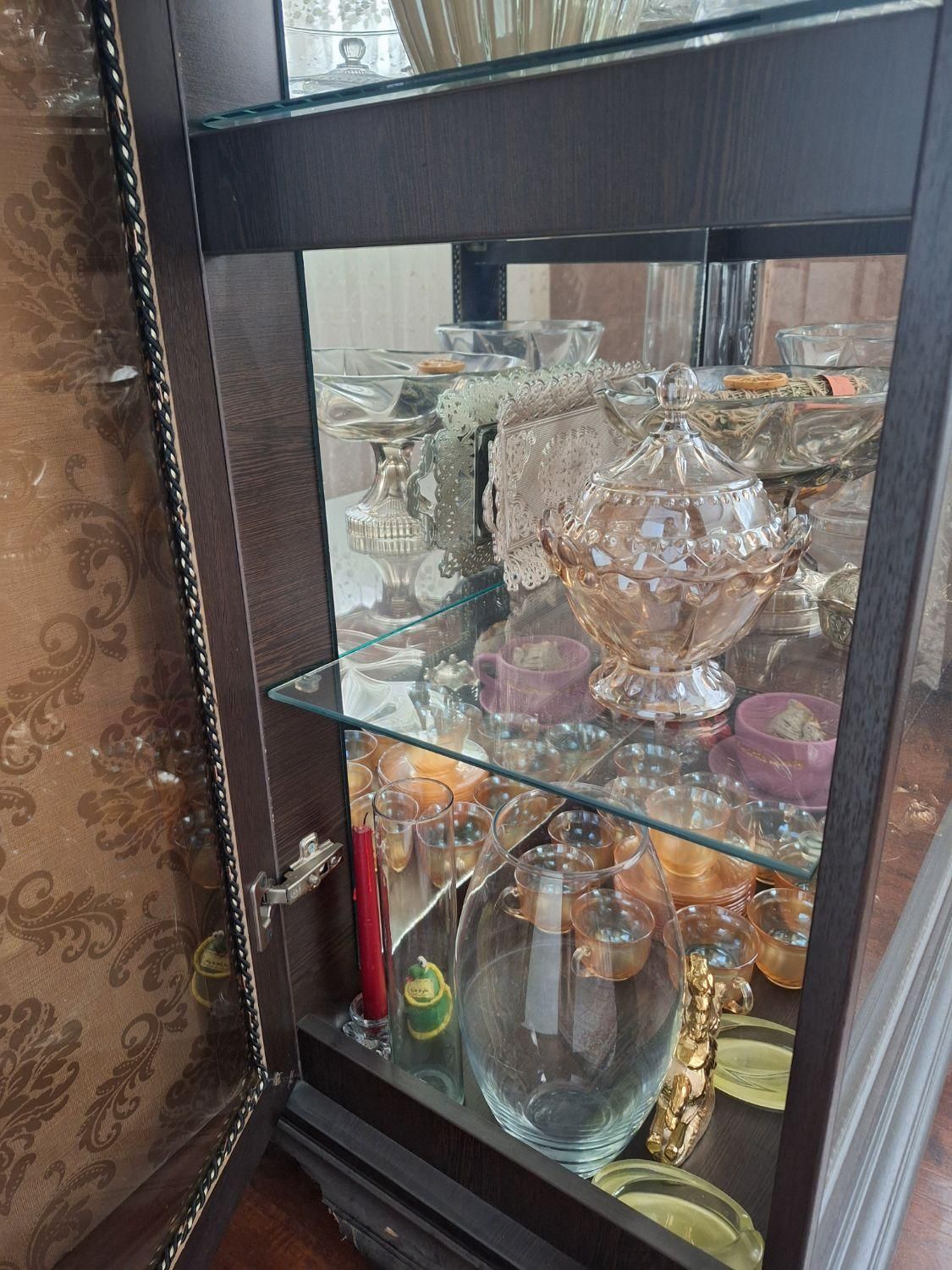 بوفه چوبی|بوفه، ویترین، کنسول|شیراز, شهرک گلستان|دیوار