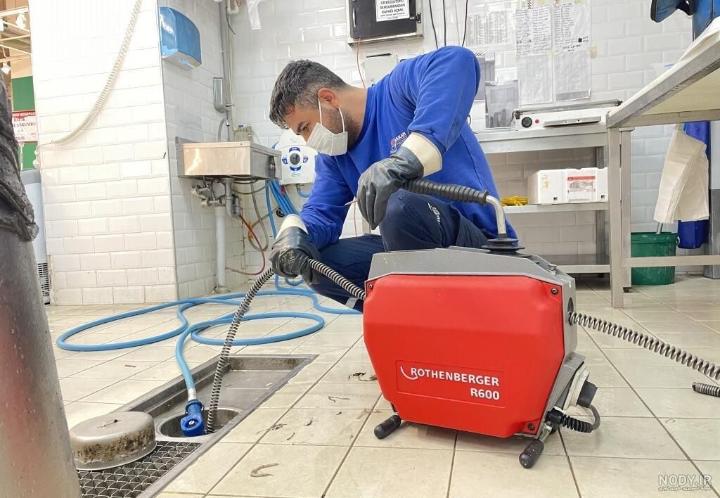 لوله باز کنی فنر زنی چاه بازکنی و رفع بوی نامطبوع|خدمات پیشه و مهارت|کرمان, |دیوار