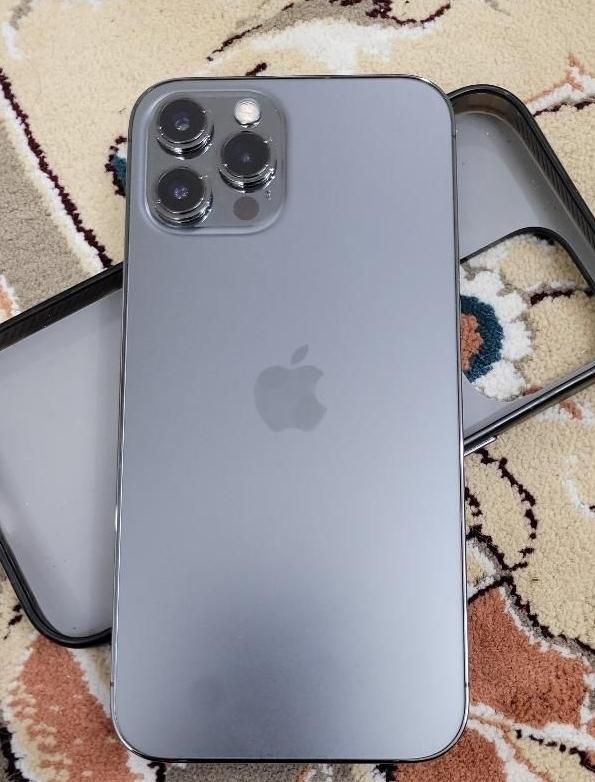اپل iPhone 12 Pro Max با حافظهٔ ۲۵۶ گیگابایت|موبایل|یزد, |دیوار