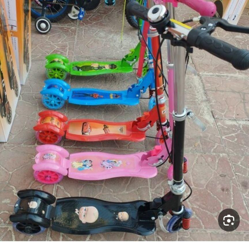 اسکوتر درانواع مختلف|دوچرخه، اسکیت، اسکوتر|خرم‌آباد, |دیوار