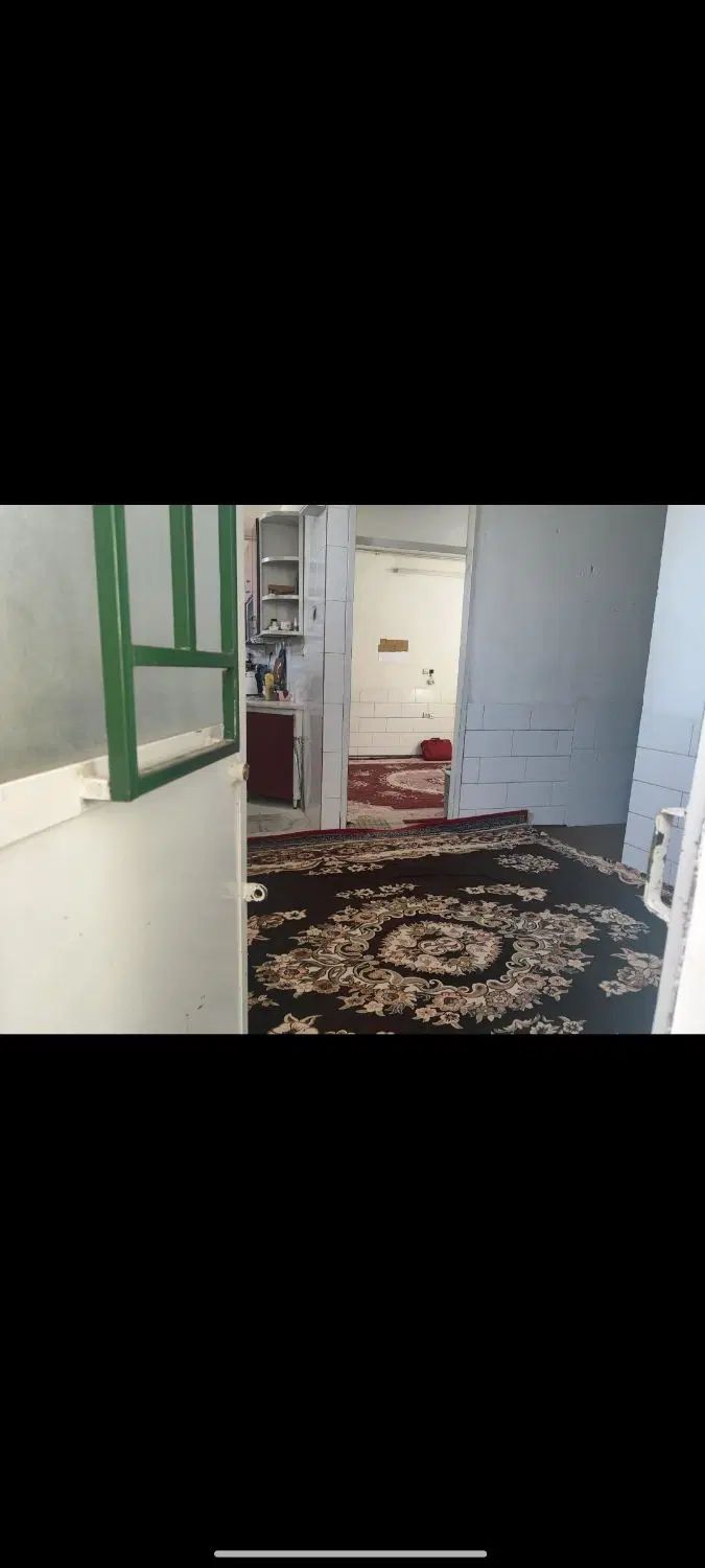 سوئیت همکف خیابان مهدیه۵۰متر۱خوابه تمیز|اجارهٔ خانه و ویلا|کرمان, |دیوار
