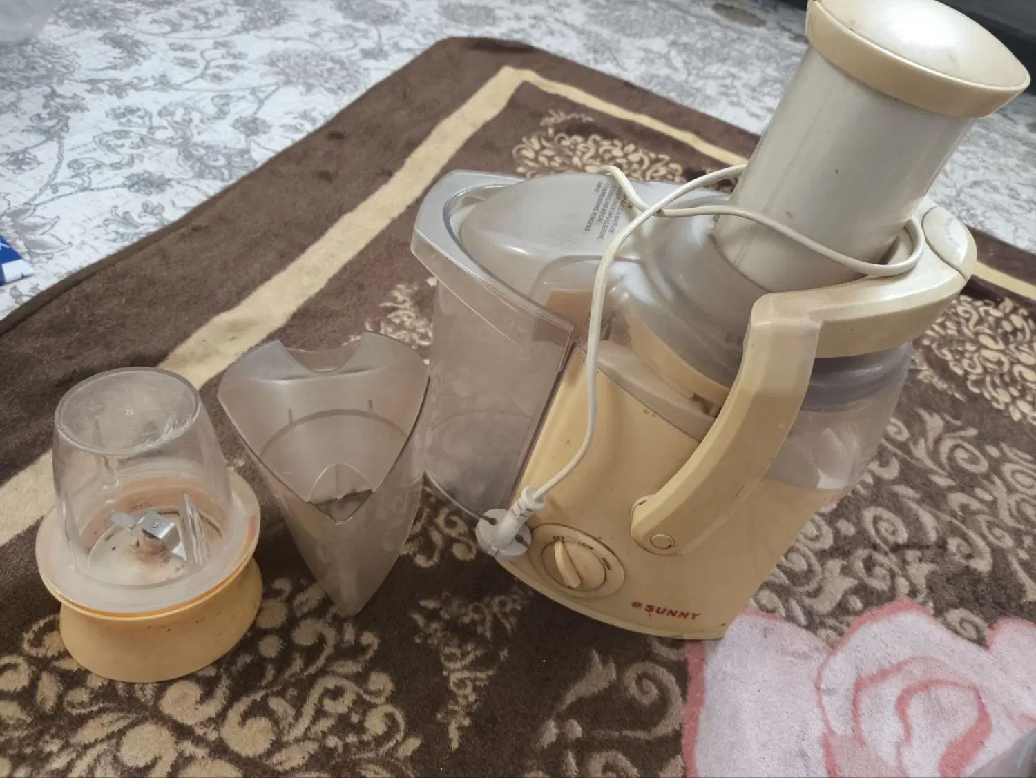 آبمیوه گیری|آبمیوه‌گیر و آب‌مرکبات‌گیر|مشهد, پنجتن|دیوار