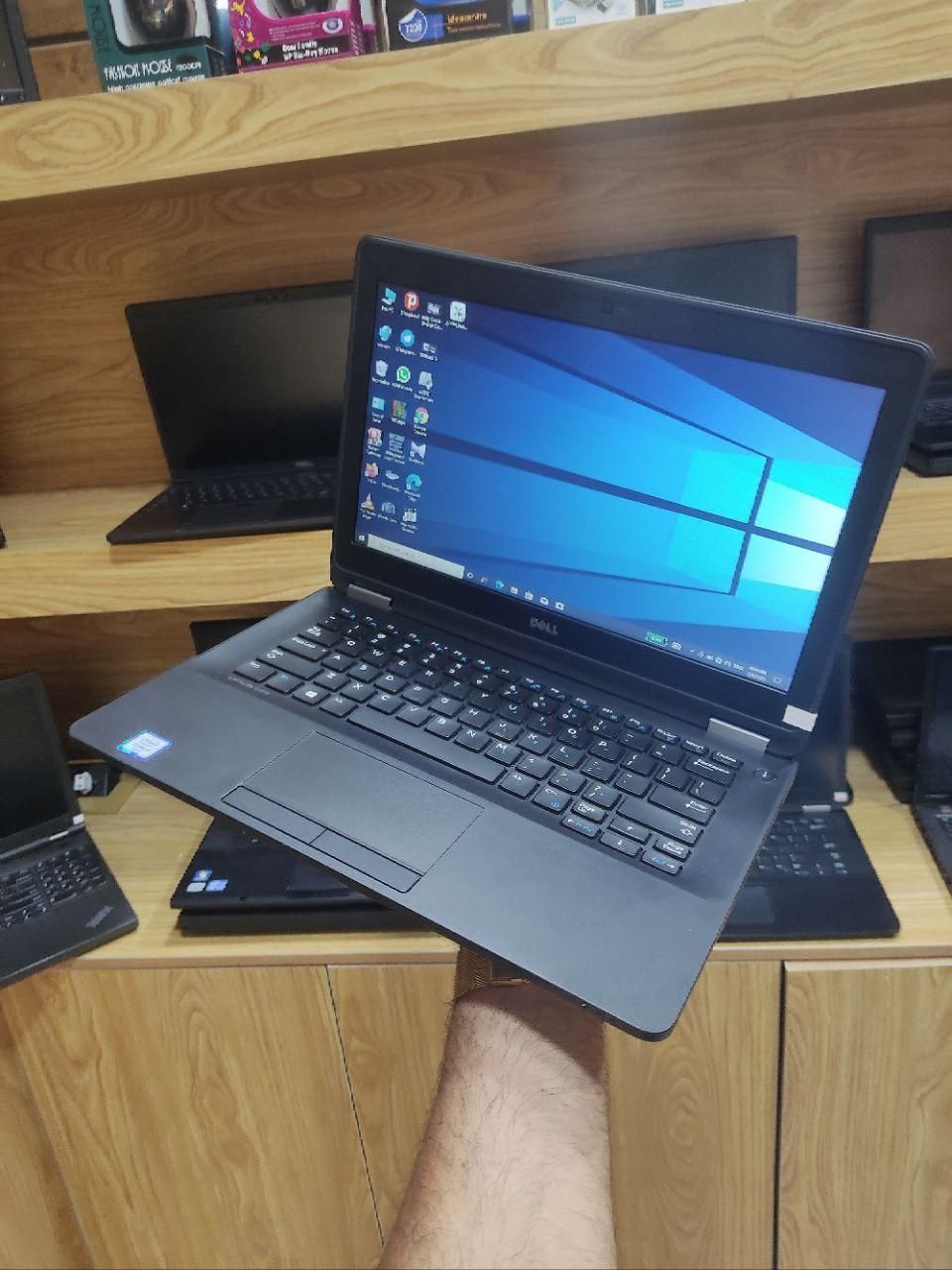 لپتاپDell e7270 i5نسل6 رم16گیگ/۱۲اینچ/پرقدرت|رایانه همراه|تهران, دیلمان|دیوار