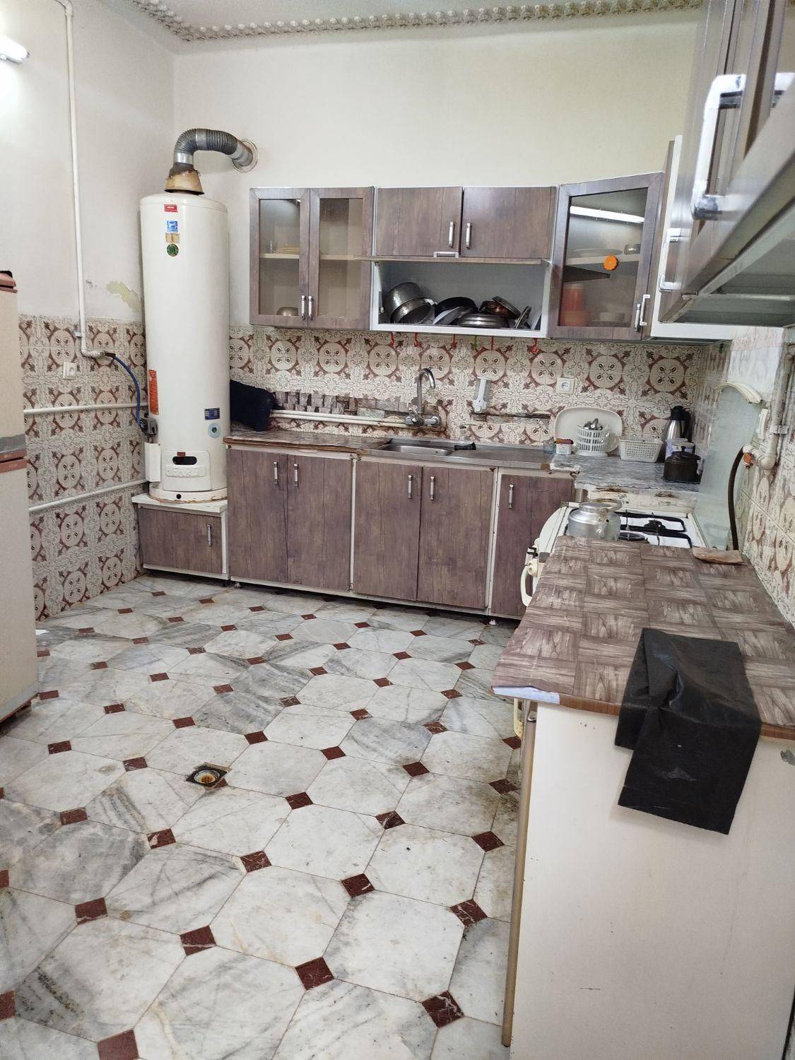 سوییت و ویلایی تمیز مبله|اجارهٔ کوتاه‌مدت آپارتمان و سوئیت|شیراز, پودنک|دیوار