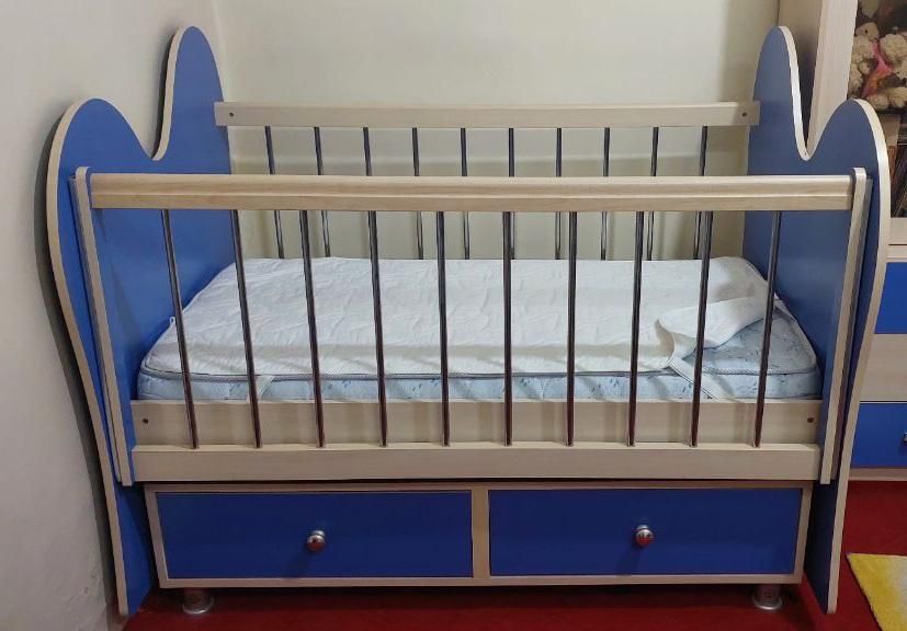 تخت و کمد نوزاد|اسباب و اثاث بچه|شاهینشهر, فیض|دیوار