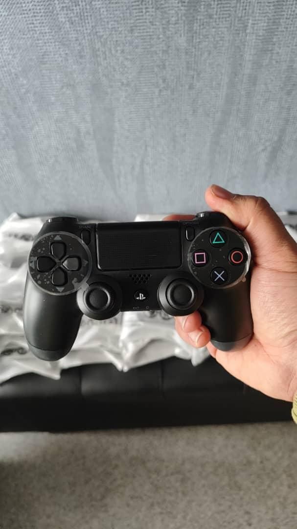 دسته درجه یک (های کپی)+PS4+ آکبند|کنسول، بازی ویدئویی و آنلاین|مشهد, سراب|دیوار