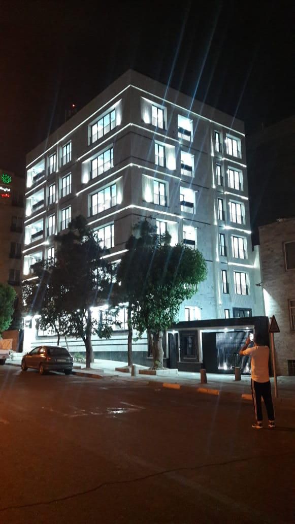 میدان ازادی بر ازادی ۷۹متر|اجارهٔ مغازه و غرفه|تهران, استاد معین|دیوار