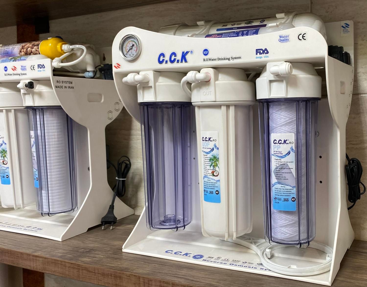 تصفیه اب مقطر اتوکلاو ازمایشگاه دندان پزشکی مطب|آبسردکن و تصفیه آب|رشت, بوسار|دیوار