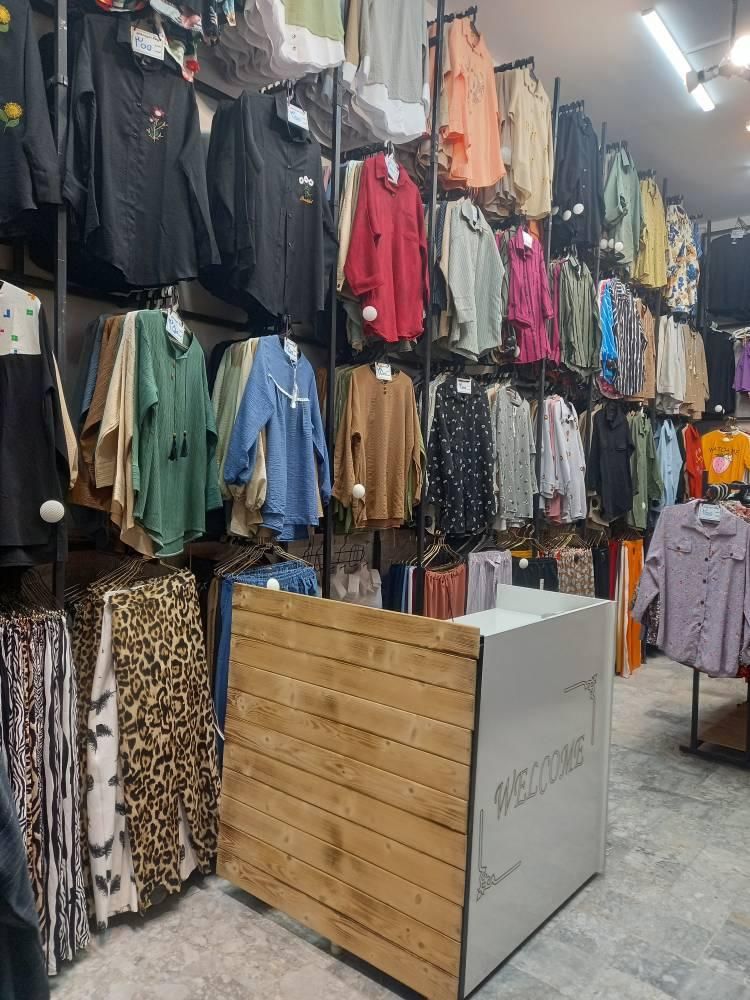 فروشنده خانم توانمند نیازمندیم|استخدام بازاریابی و فروش|مشهد, هنرور|دیوار