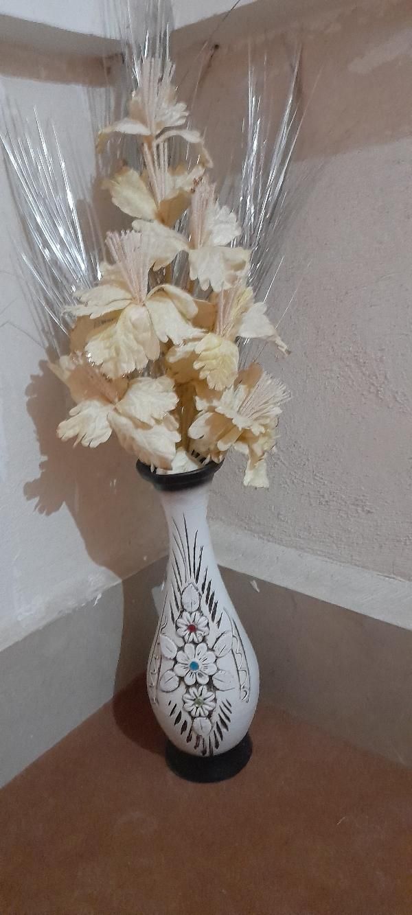 گلدان سفالی|گل مصنوعی|اردبیل, |دیوار