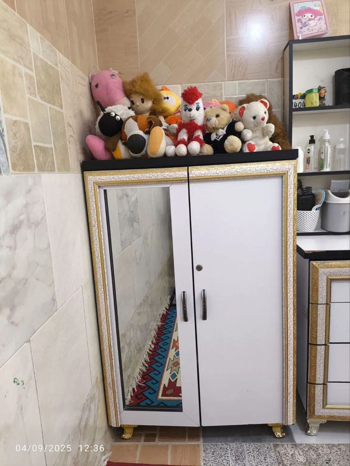 کمدلباس اینه دلاور وتخت نوجوان تشک فنری|تخت و سرویس خواب|مشهد, همت آباد|دیوار