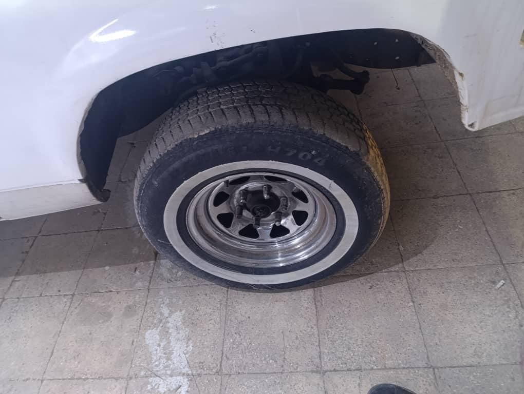 لوازمB10 شورلت کاپوت گلگیر ها داشبورد فرمان|قطعات یدکی و لوازم جانبی|اصفهان, سپاهان‌شهر|دیوار