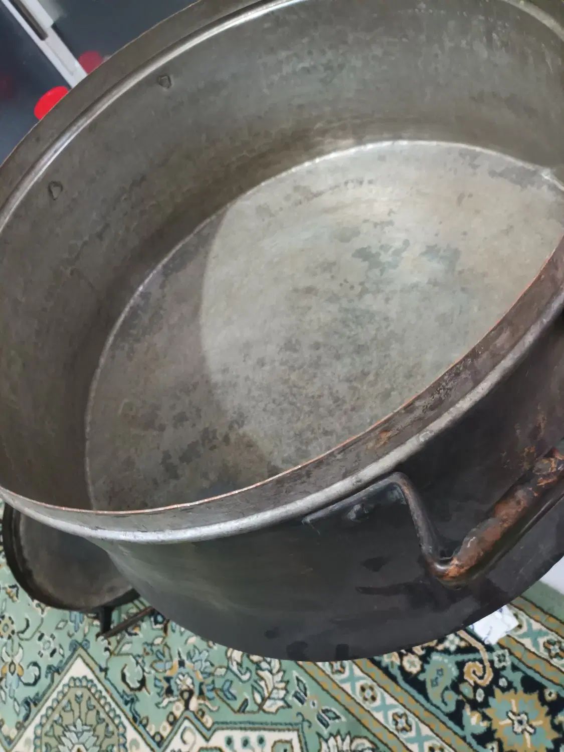 دیگ مسی|ظروف پخت‌وپز|اصفهان, بهارستان|دیوار