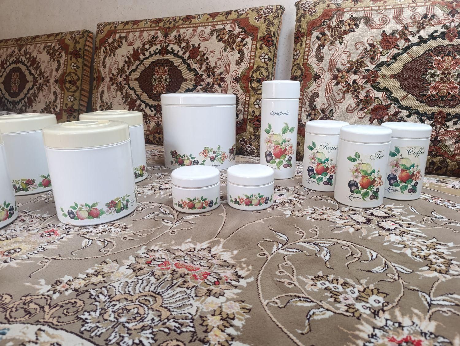 اورانوس آشپز خانه جای حوبوبات|ظروف نگهدارنده، پلاستیکی، یک‌بارمصرف|قزوین, |دیوار