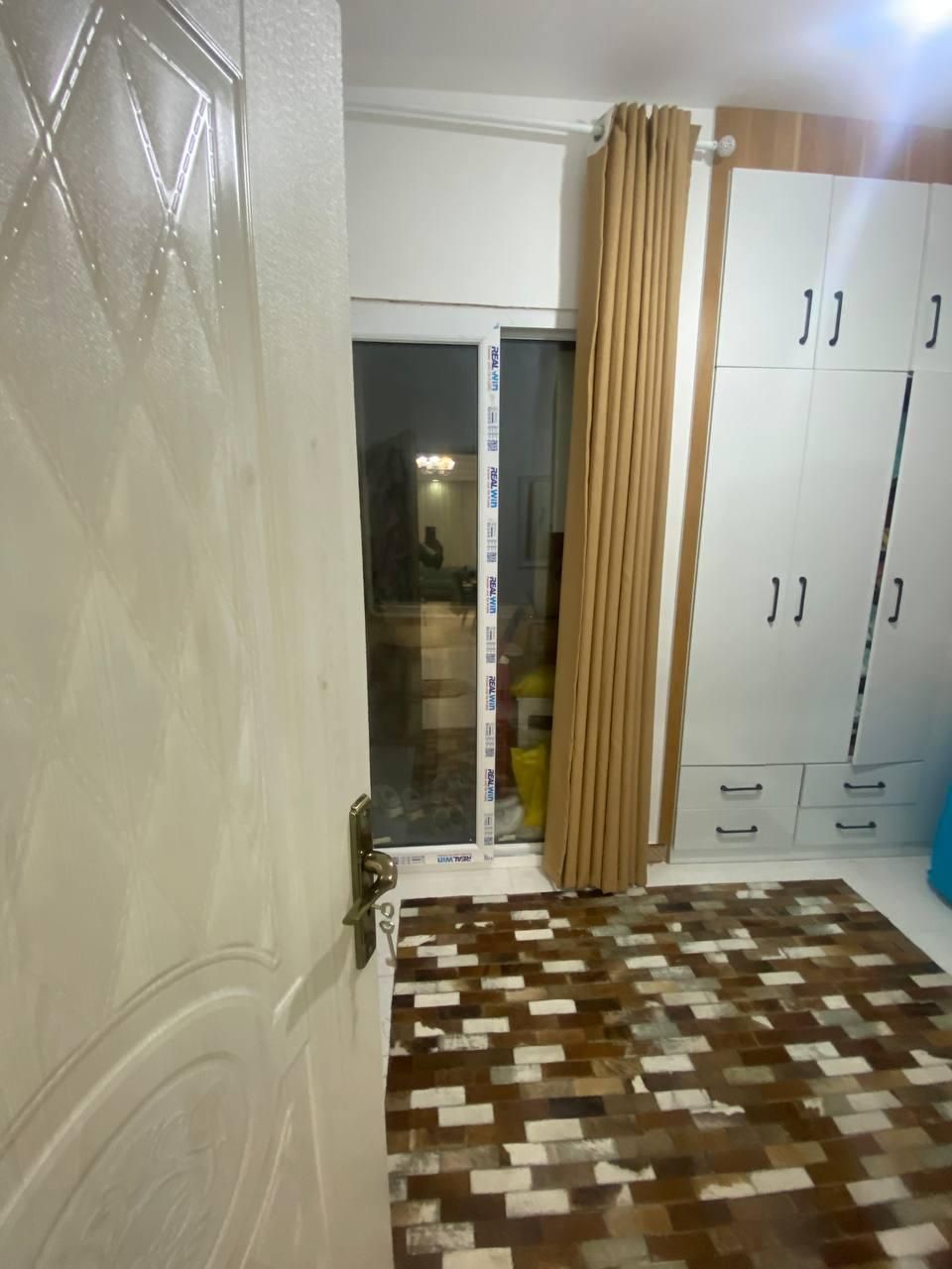 آپارتمان ۸۱متری نوساز رو به روی بوستان کشاورز|فروش آپارتمان|رشت, فلسطین|دیوار