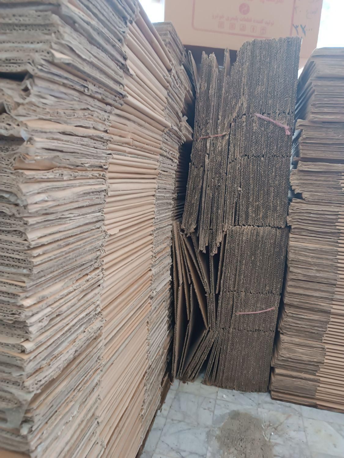 کارتن اسباب کشی نایلون حبابدار گونی سلفون چسب|عمده‌فروشی|کرج, دولت‌آباد|دیوار