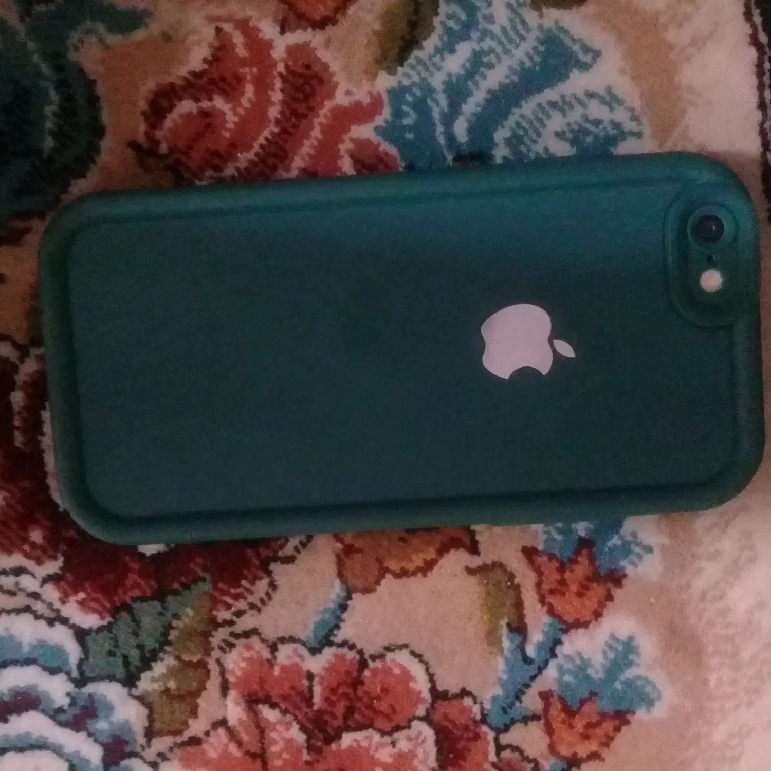 اپل 6 iphone با حافظه 64 گیگابایت|موبایل|مشهد, طلاب|دیوار