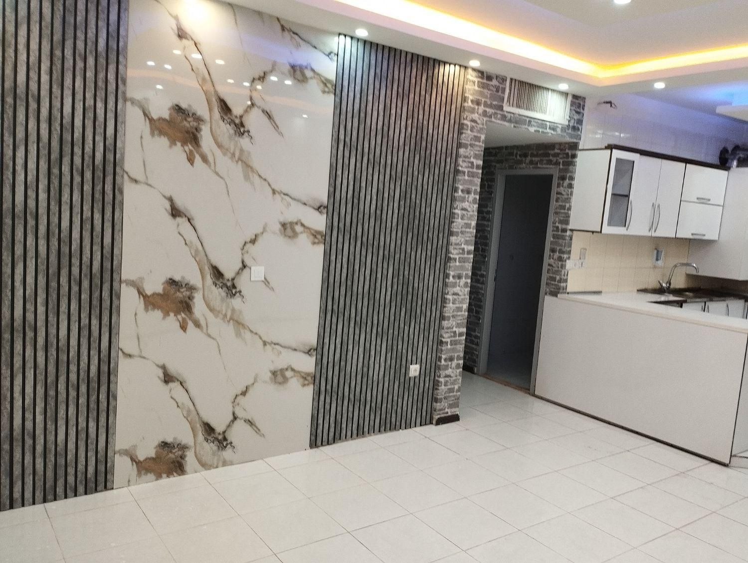 فروش آپارتمان ۹۷ متری مهر لپویی(املاک شهریاری)|فروش آپارتمان|زرقان, |دیوار