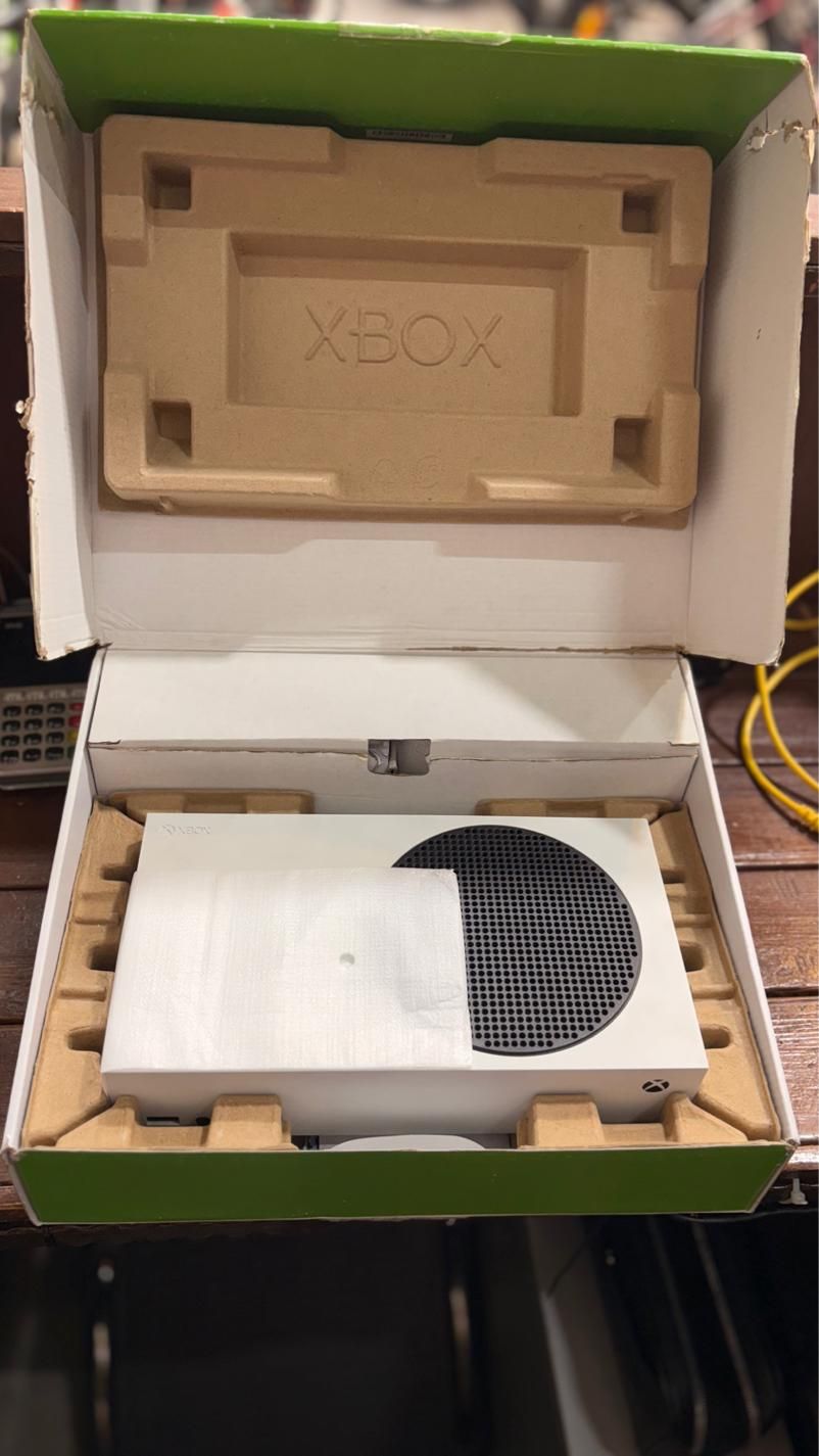 Xbox series s|کنسول، بازی ویدئویی و آنلاین|تهران, قلمستان|دیوار
