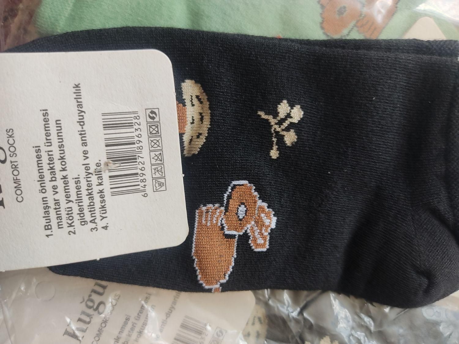 جوراب زنانه مردانه بچه گانه فقط18هزار تومان|لباس|کاشان, فین بزرگ|دیوار