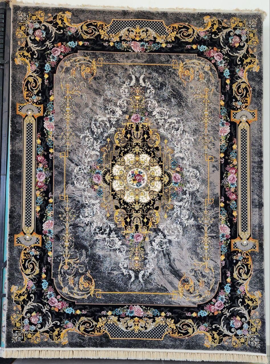 شهرفرش ودنیای فرش درگالری بزرگ اکبری چهارراه امام|فرش|شوشتر, |دیوار