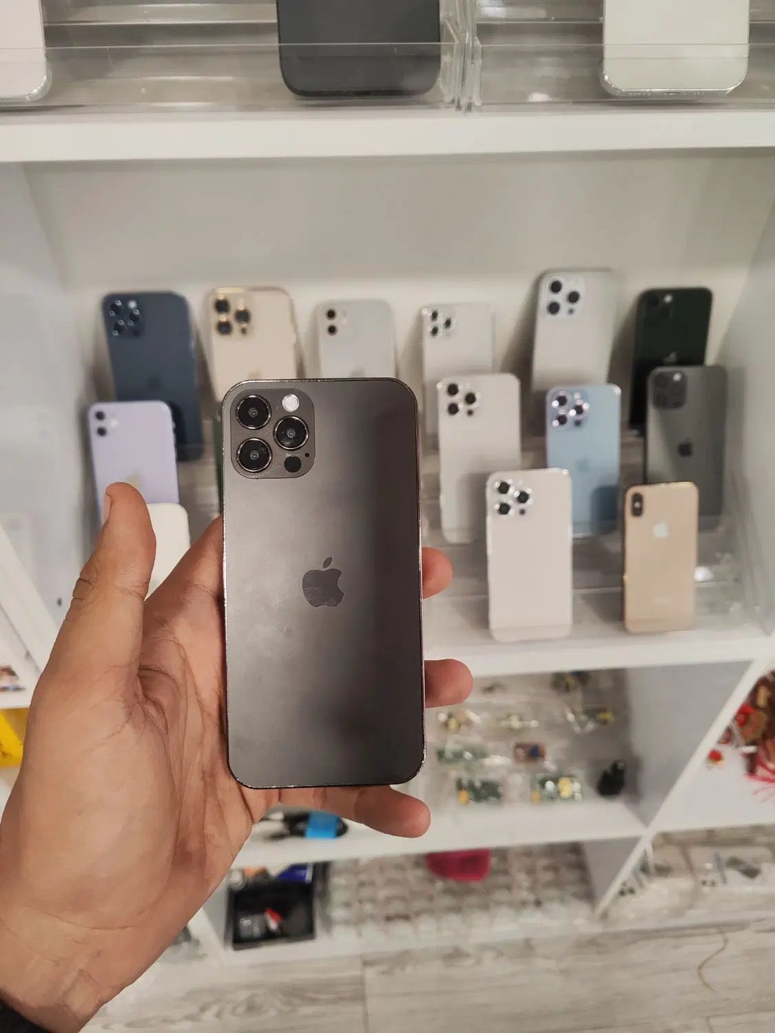iPhone 12|موبایل|تهران, امجدیه (خاقانی)|دیوار
