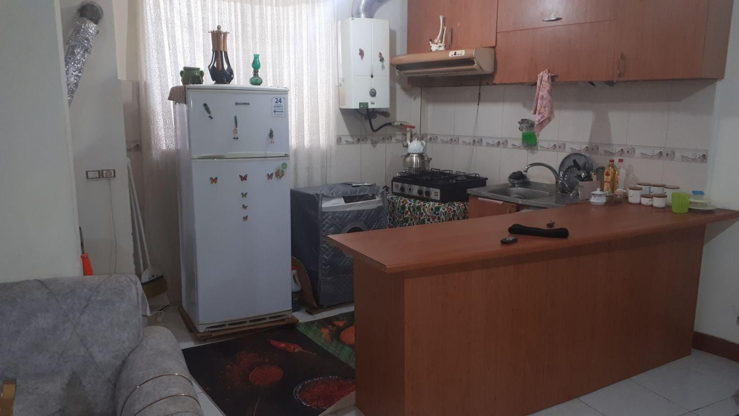 فروش سوئیت پارکینگ دار در خیابان یاسر|فروش آپارتمان|لاهیجان, لیالستان|دیوار