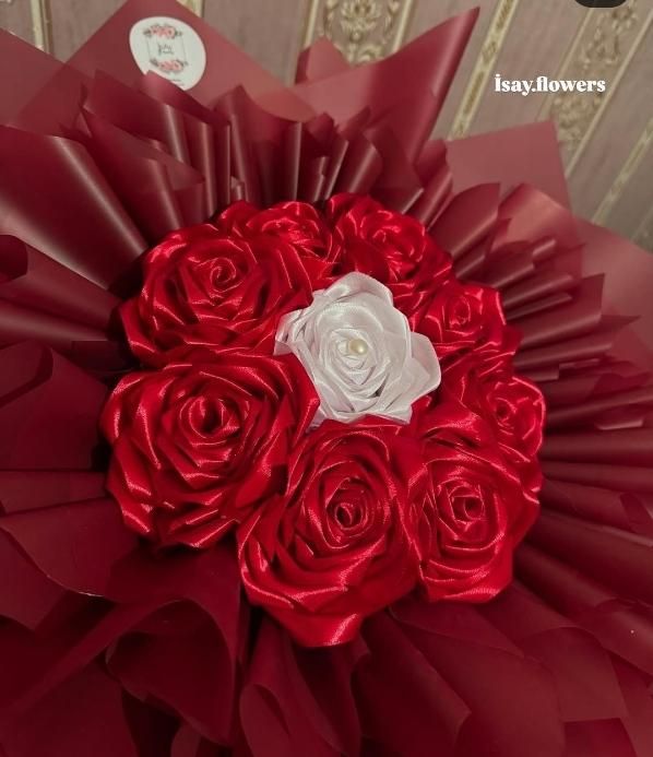 گل رز روبانی|گل مصنوعی|میاندوآب, |دیوار