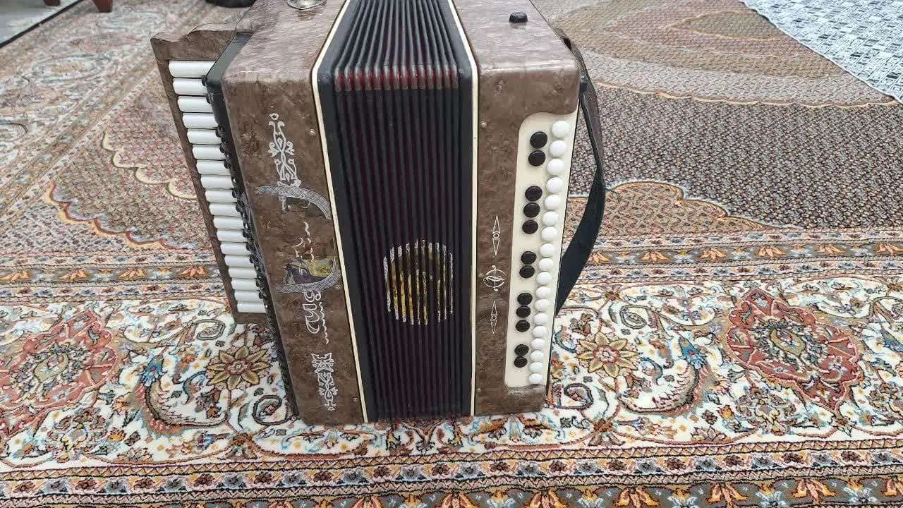ساز ترکی گارمان (قارمان)|پیانو، کیبورد، آکاردئون|کرج, گلشهر|دیوار