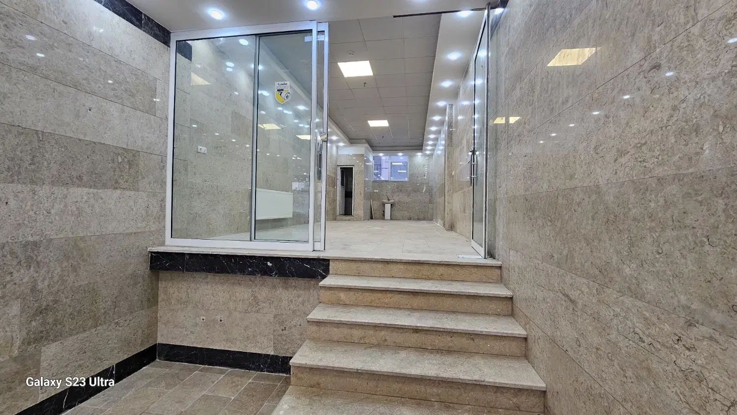 اجاره مغازه ۱۵۰متر اندیشه ۷۹ موجهای آبی|اجارهٔ مغازه و غرفه|مشهد, مشکینی (شهرک غرب)|دیوار