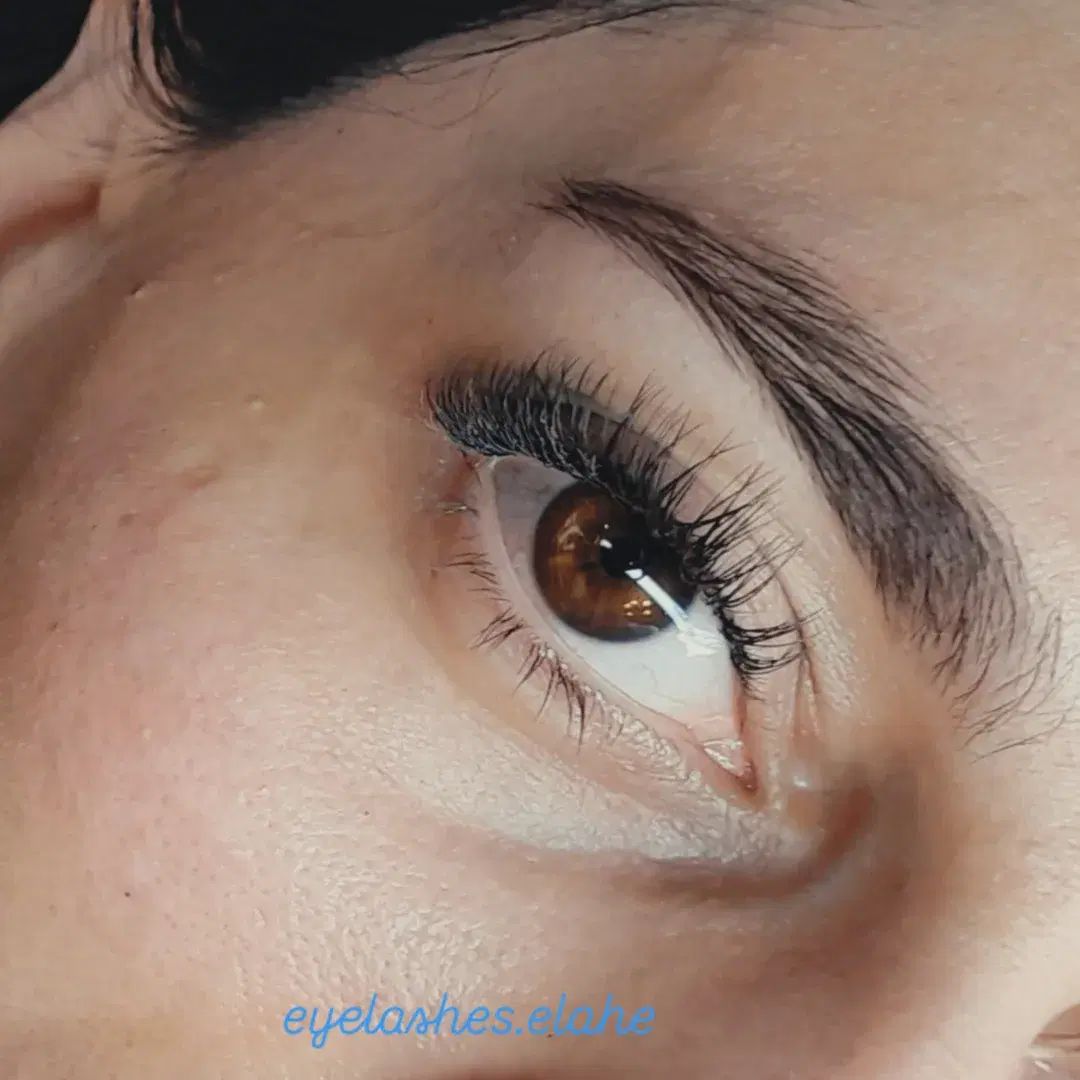انجام اکستنشن مژه|خدمات آرایشگری و زیبایی|مشهد, علی آباد|دیوار