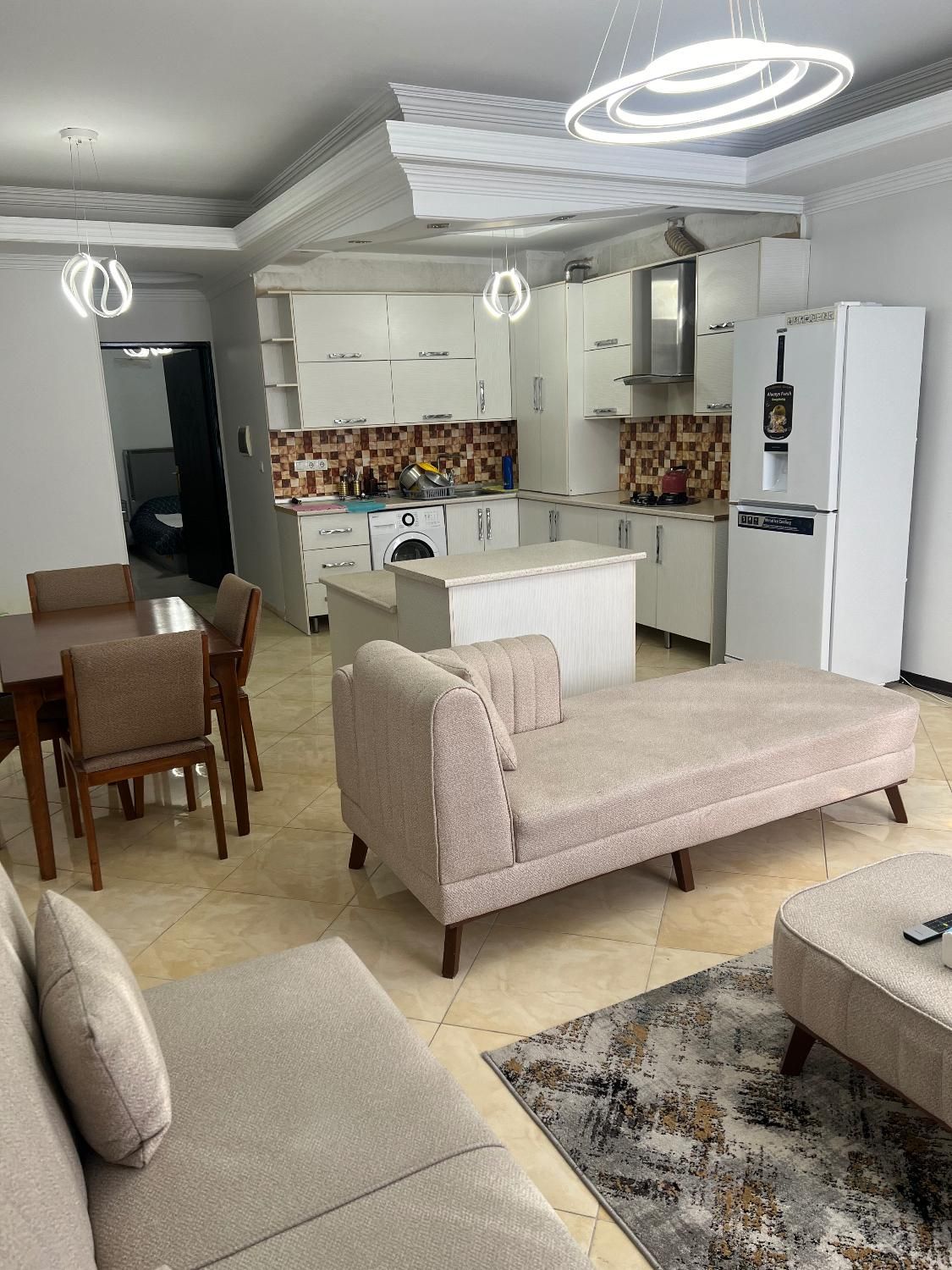 اجاره روزانه اپارتمان مبله درمهرشهرکرج|اجارهٔ کوتاهمدت آپارتمان و سوئیت|کرج, فاز ۳ مهرشهر|دیوار