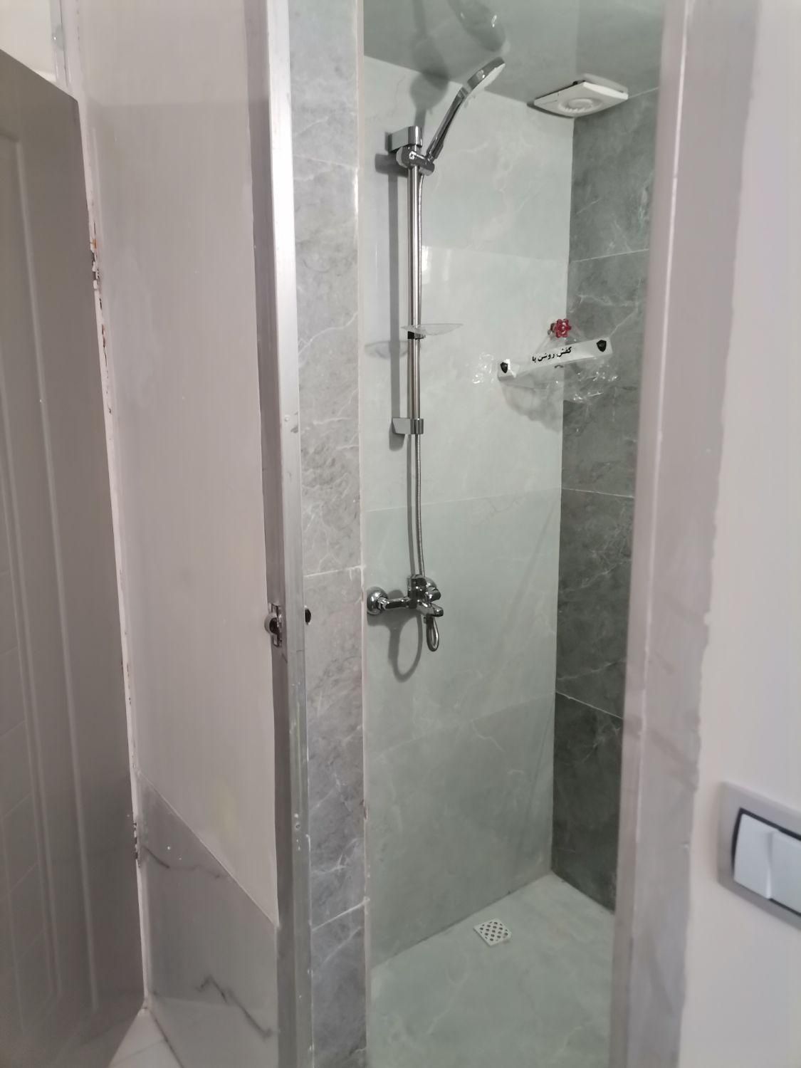 سوئیت،منزل مبله،خانه مسافر(صادقیه)|اجارهٔ کوتاهمدت آپارتمان و سوئیت|شیراز, شهرک مهرگان|دیوار