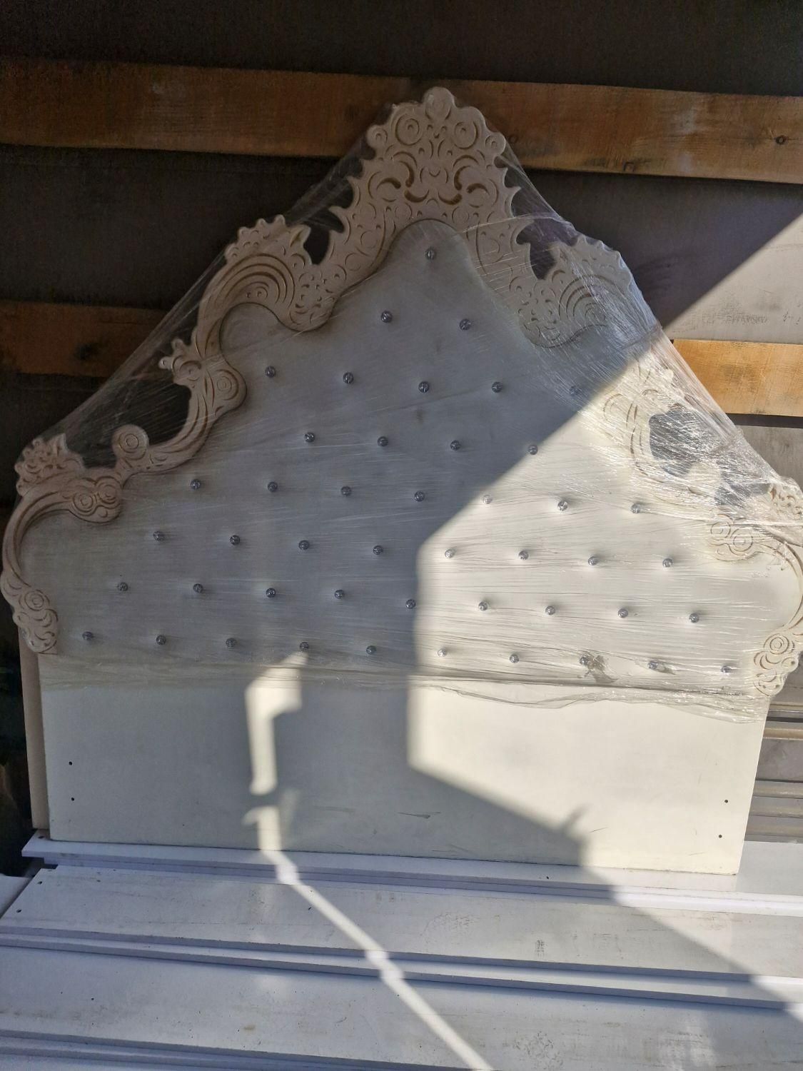 تخت دو نفره|تخت و سرویس خواب|بیرجند, |دیوار