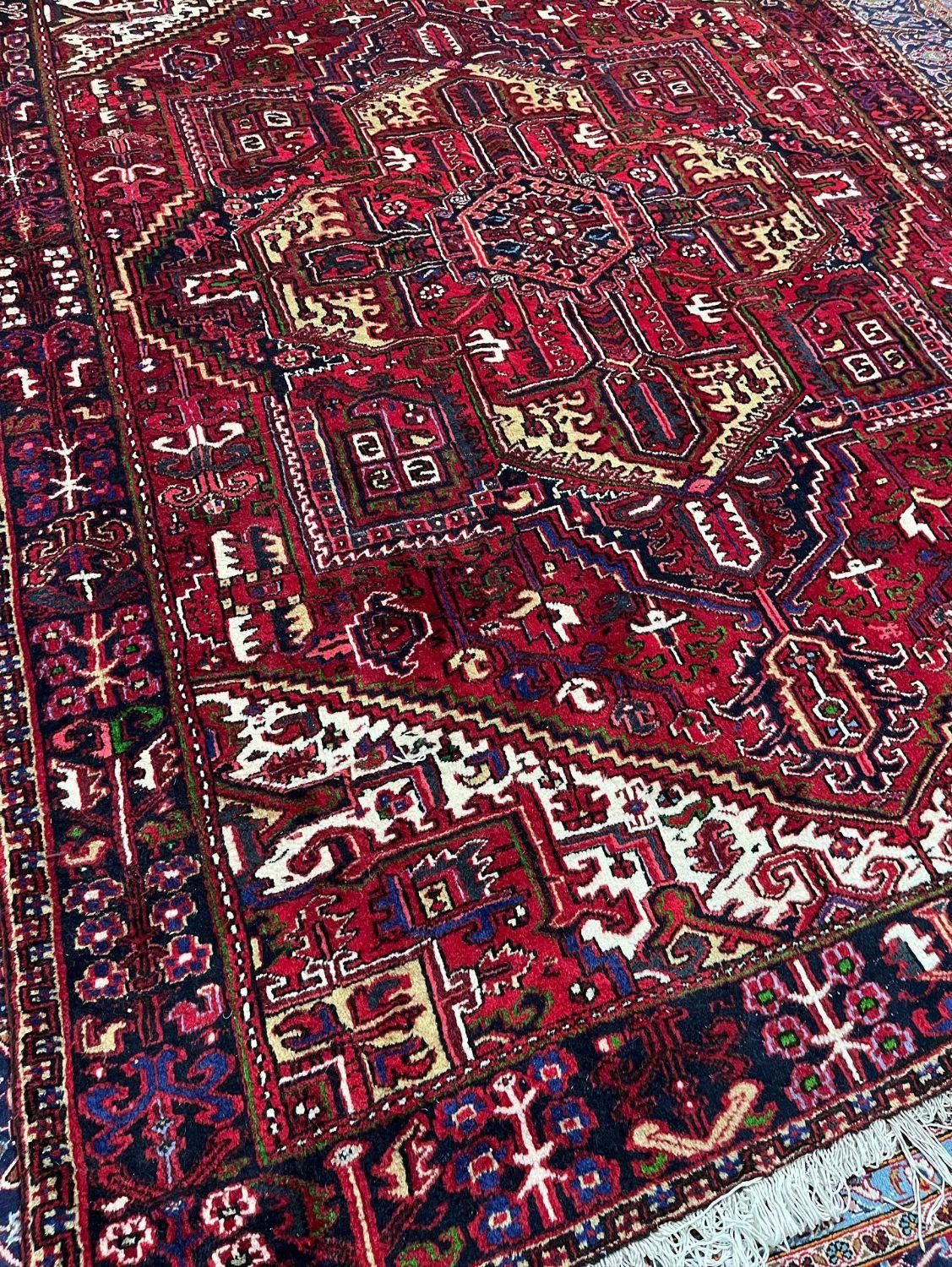 یک عدد ۹متری هریس اصل  نخ جهره یادگاری پدر بزرگ|فرش|تهران, آبشار تهران (دریاچه)|دیوار