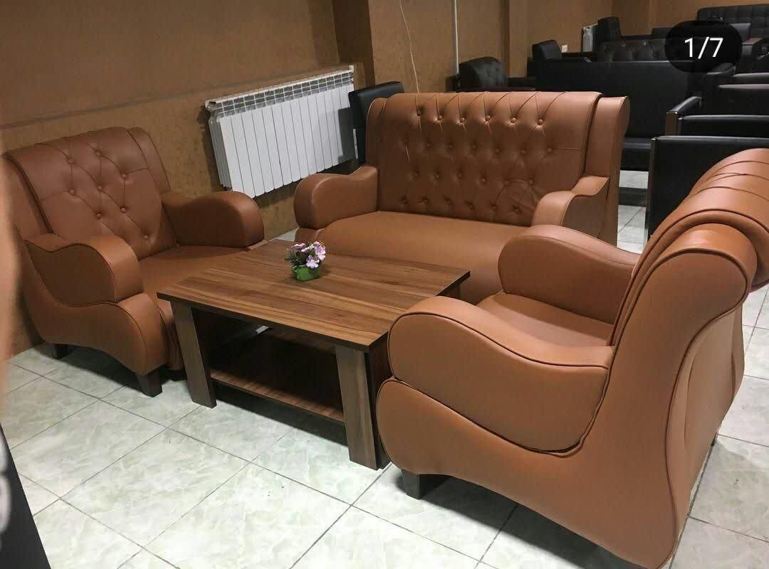 میز و صندلی ۵۵ مبلمان ام ست مدیریت اداری جوان|دفتر کار|شیراز, ارم|دیوار