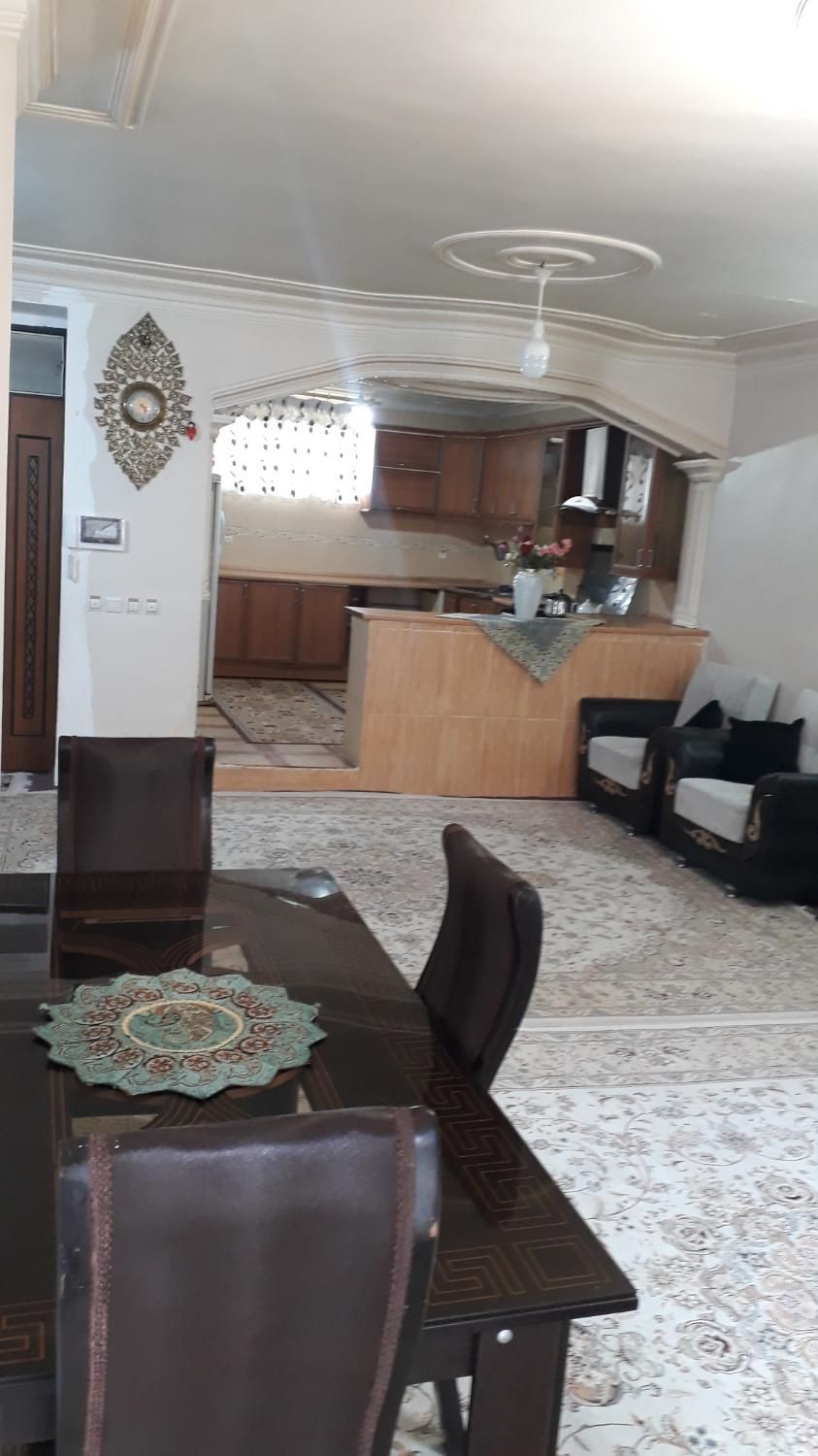 اجاره خانه،روزانه،هفتگی،ماهانه     ۲۰۴متر حیاط دار|اجارهٔ کوتاه‌مدت آپارتمان و سوئیت|خوی, |دیوار