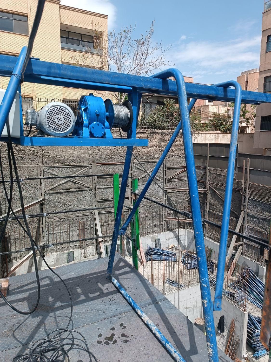 تعمیرات بالابر تعمیر بالابر تعمیربالابر سیار درمحل|خدمات پیشه و مهارت|اصفهان, هفتون|دیوار