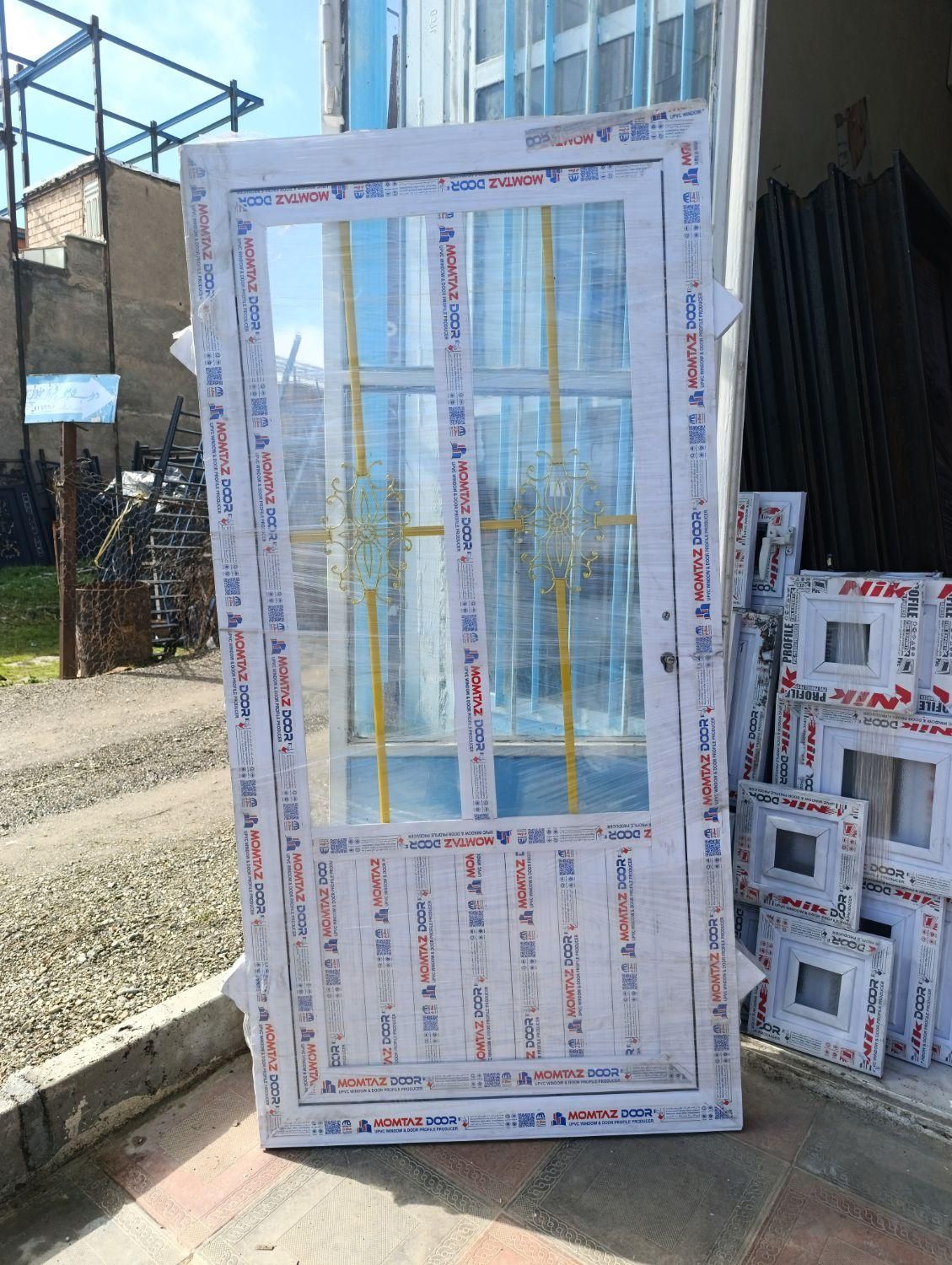 درب و پنجره UPVC|مصالح و تجهیزات ساختمان|مریوان, |دیوار