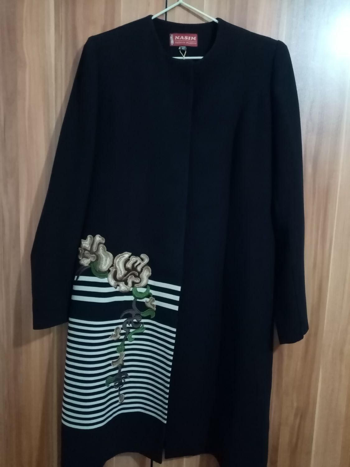 مانتو|لباس|لنگرود, |دیوار