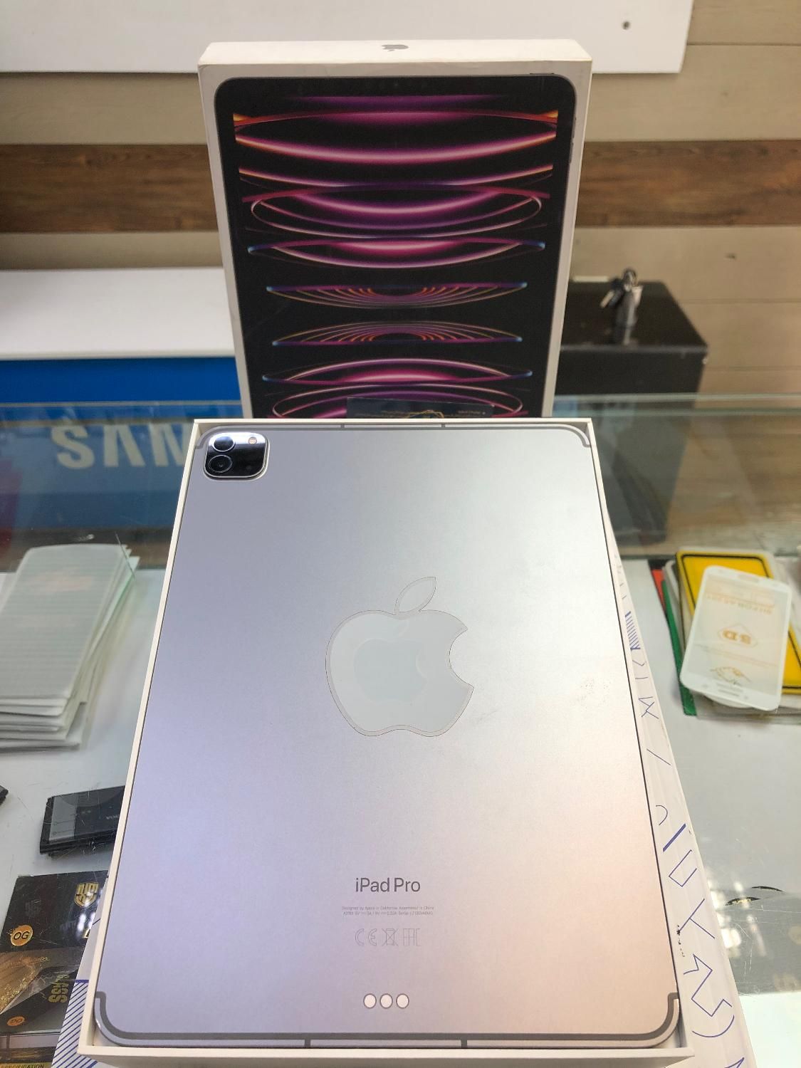 iPad Pro 2022 cellular &wifi 256|تبلت|تهران, نازی‌آباد|دیوار